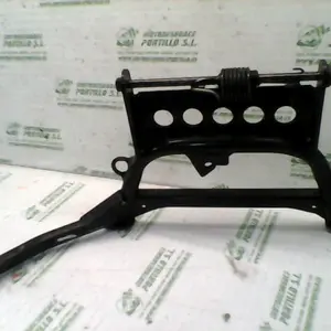 Foto de Caballete Yamaha Cygnus x 125 referencia 323-23-45193