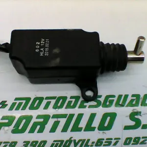 Foto de Motor de apertura de asiento Peugeot tweet 125 referencia 419-22-40515 foto 6