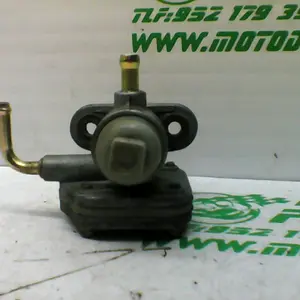 Foto de Grifo gasolina Yamaha Cygnus flame 125 referencia 78-21-32409 foto 3