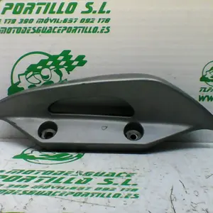 Foto de Asidero derecho Suzuki BURGMAN 125 - 15 referencia 179-20-35772 foto 3