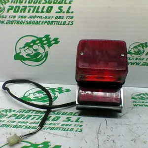 Foto de Piloto trasero Suzuki Intruder 250 referencia 391-23-46924 foto 2