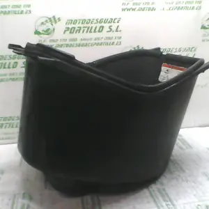 Foto de Porta-casco Suzuki Address r 50 referencia 173-17-15720 foto 3