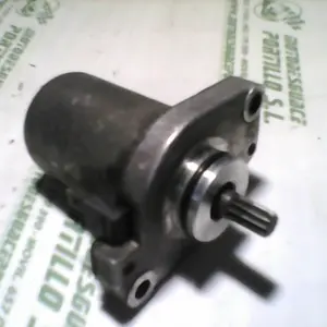 Foto de Motor de arranque Yamaha Neos 2 50 referencia 454-22-41471 foto 4