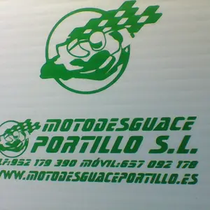 Foto de Porta-casco Peugeot Kisbee 50 4T referencia 53-21-28497 foto 3