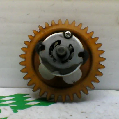 Foto de Bomba de aceite Yamaha xmax 125 16 referencia 339-22-38986