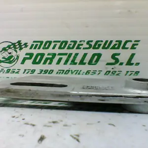 Foto de Soporte de pinza freno trasera Yamaha TZR 50 2T 3 referencia 221-19-22281 foto 5