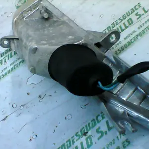 Foto de Intermitente delantero derecho Honda Dylan 125 referencia 352-22-38691 foto 6