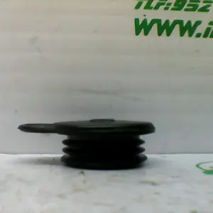 Foto de Tapón del deposito aceite Yamaha DT-80-2T referencia 186-17-30580 foto 2