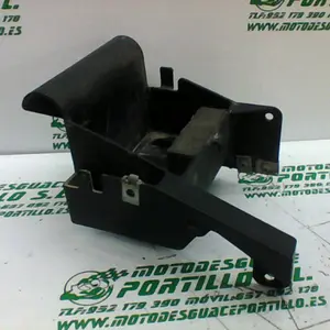 Foto de Caja batería Derbi GPR 50 referencia 136-19-21647 foto 2