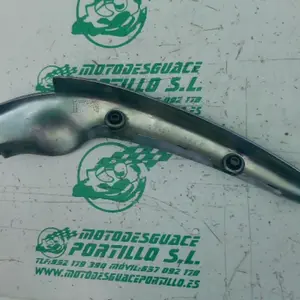 Foto de Embellecedor trasero Suzuki Intruder 250 referencia 391-23-46920 foto 9