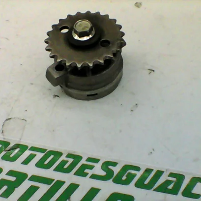 Foto de Bomba de aceite Piaggio FLY 125 4T referencia 75-19-18327