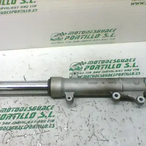 Foto de Barra horquilla izquierda Malaguti PHANTOM MAX referencia 70-20-25674 foto 1