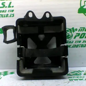 Foto de Caja batería Suzuki Intruder 250 referencia 45-22-32935 foto 2