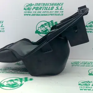 Foto de Porta-casco Piaggio LIBERTY 125 - 05-08 referencia 294-23-45185