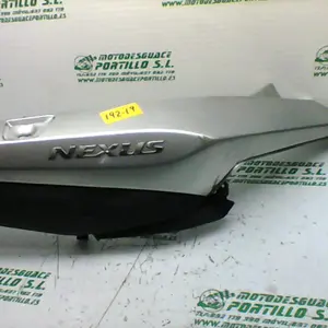 Foto de Carcasa lateral trasera derecha Gilera NEXUS 500 04 referencia 15-21-28956 foto 9