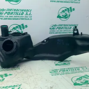 Foto de Deposito gasolina Piaggio liberty 125 i 2023 referencia 60-26-49234