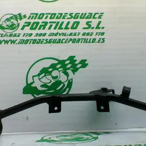 Foto de Soporte de carenado Honda CBF 125 M referencia 166-22-34792 foto 3