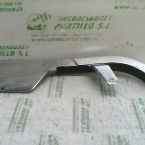 Foto de Cubre cadena Suzuki Marauder 250 referencia 193-21-33264 foto 9