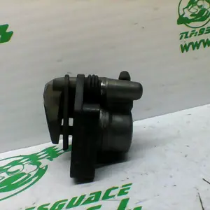 Foto de Pinza de freno delantera Peugeot Ludix 50 referencia 35-24-47145 foto 3