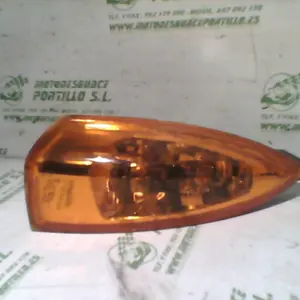 Foto de Intermitente trasero derecho Piaggio FLY 50 2T referencia 170-17-11729 foto 1