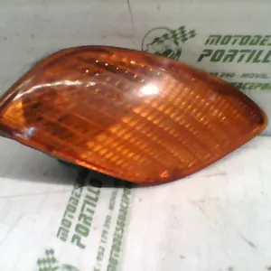 Foto de Intermitente delantero izquierdo Piaggio ZIP Aire 2T 2 50 referencia 88-20-38003 foto 41