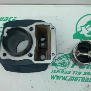 Foto de Cilindro y pistón Keeway SUPERLIGHT referencia 105-24-48334 foto 3