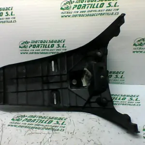 Foto de Portamatricula Sym CITYCOM 300 I referencia 246-19-22949 foto 2