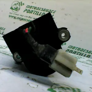 Foto de Sensor de caída Honda PS 125 referencia 106-24-47774 foto 7