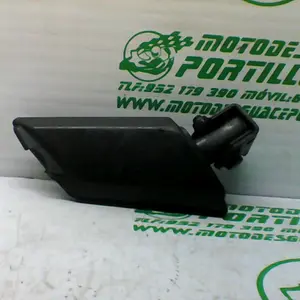 Foto de Reposapies trasero izquierdo Peugeot Kisbee 50 4T referencia 53-21-28448 foto 3