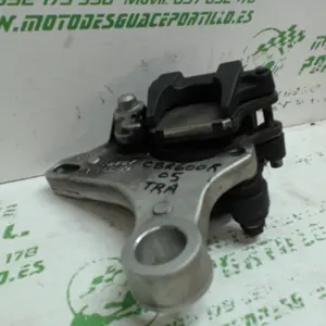 Foto de Pinza de freno trasera Honda CBR 600 R referencia 98-20-38229 foto 3