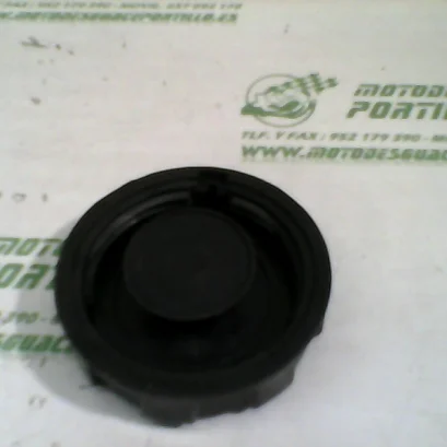 Foto de Tapón de gasolina Peugeot Kisbee 50 4T referencia 466-22-45019