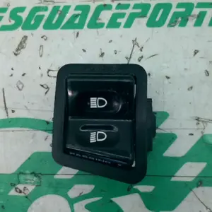 Foto de Interruptor de luz larga/corta Kymco PEOPLE S 125 referencia 369-23-46782 foto 3