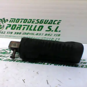 Foto de Reposapies delantero izquierdo Suzuki GS-500-F referencia 166-19-21490 foto 6