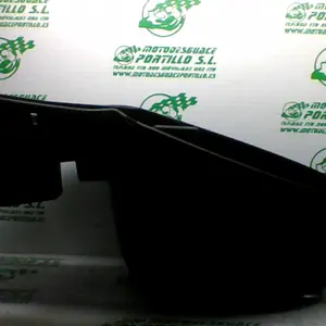 Foto de Porta-casco Piaggio NRG Power 50 referencia 314-20-30525 foto 4