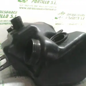 Foto de Deposito gasolina Aprilia Sport city 250 inyeccion 09-10 referencia 161-18-14984 foto 4