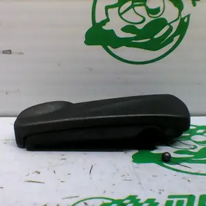 Foto de Reposapies trasero izquierdo Kymco GRAND DINK 125 referencia 225-22-40120