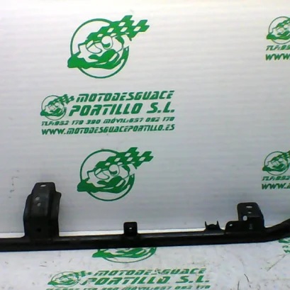 Foto de Soporte de suelo Honda ARROBA 125 referencia 372-21-38282