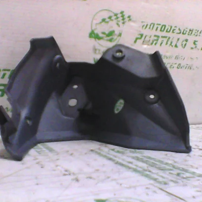 Foto de Soporte de intermitente Keeway RKV 125 referencia 326-22-42273