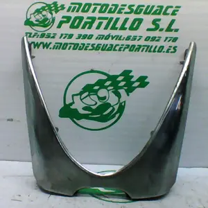 Foto de Embellecedor del piloto trasero KENROD VITACCI 125 referencia 421-22-41431 foto 3