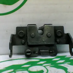 Foto de Cerradura del asiento Honda SH 125 referencia 19-16-42202 foto 9