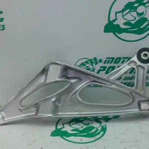 Foto de Estribera trasera derecha BMW K1200R referencia 332-23-45342 foto 1