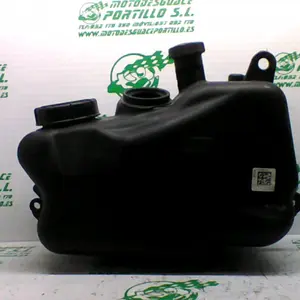 Foto de Deposito gasolina Piaggio MP3 YOURBAN 300 LT referencia 440-21-36682 foto 2