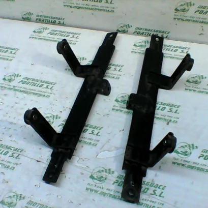 Foto de Soporte del radiador TGB X MOTION 125 referencia 92-18-13267