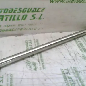 Foto de Eje del basculante Honda CBF 250 referencia 395-21-34234 foto 8
