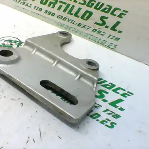 Foto de Soporte de pinza freno trasera Yamaha TZR 50 2T 3 referencia 221-19-22281 foto 4