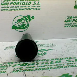 Foto de Botella de horquilla derecha Honda SH 300 I referencia 145-22-34720 foto 2