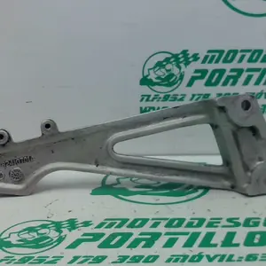 Foto de Estribera trasera izquierda Ducati MONSTER S2R referencia 141-23-44026 foto 2