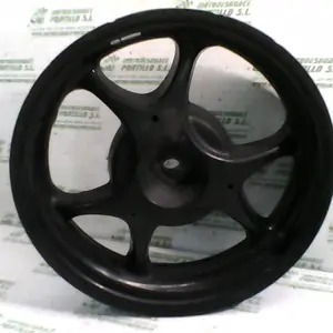 Foto de Llanta trasera Honda Dylan 125 referencia 352-22-38743 foto 8