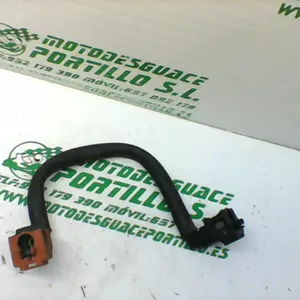 Foto de Latiguillo de gasolina Yamaha FZ1-N referencia 177-19-21727 foto 3