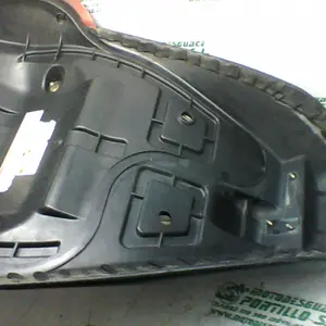 Foto de Asiento Suzuki Burgman 125 referencia 126-17-11500 foto 12